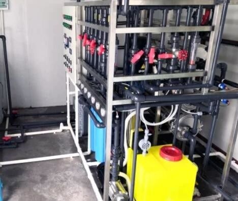 0.5-5m3/H waterzuiveringssysteem Elektro-deionisator zuiveringssysteem Tweestap