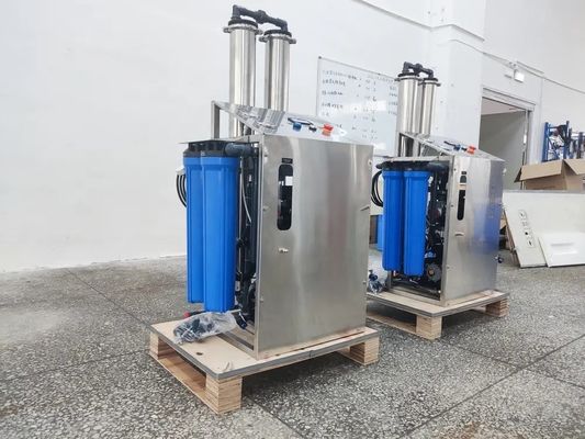 Mobiele waterzuiveringssysteem RO Membraan ontziltingstoestel met waterpomp
