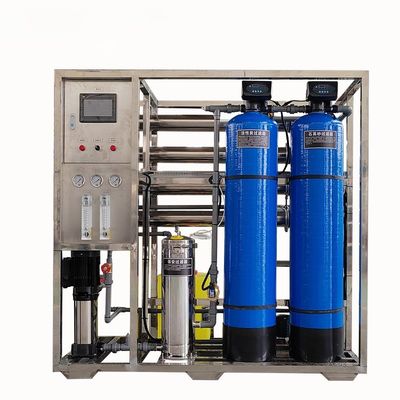1TPH 2.1kW-380-415V 2xFRP Tanks Brackish water Omgekeerde osmose waterinstallatie