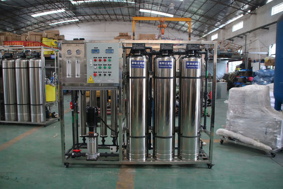 500L/H 1.7kW-380-415V 3xSS304 Tanks Brackish water Omgekeerde osmose waterinstallatie