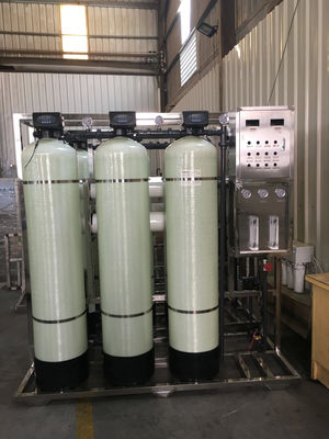 250L/H 1.7kW-380-415V 3xFRP Tanks Brak Water Omgekeerde Osmose Waterplant