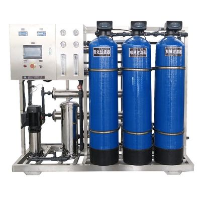 3TPH 5.5kW-380-415V 3xFRP Tanks Brackish water Omgekeerde osmose waterinstallatie