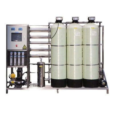 4TPH 5.5kW-380-415V 3xFRP-tanks Brachwater Omgekeerde osmose waterinstallatie