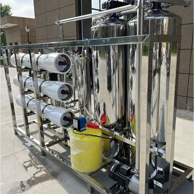 4TPH 5.5kW-380-415V 2xSS304 Tanks Zoutwater Omgekeerde osmose waterinstallatie