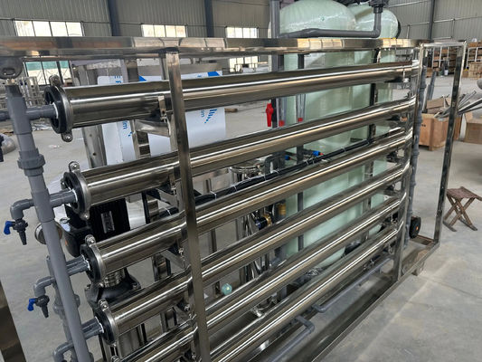 6TPH 7.9kW-380-415V 2xFRP Tanks Brackish water Omgekeerde osmose waterinstallatie