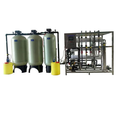 5TPH 7.4kW-380-415V 3xFRP Tanks Brackish Water Omgekeerde osmose waterinstallatie