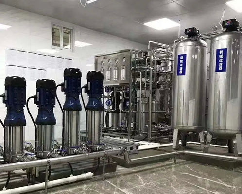 8TPH 14kW-380-415V 2xSS304 Tanks Zoutwater Omgekeerde osmose waterinstallatie
