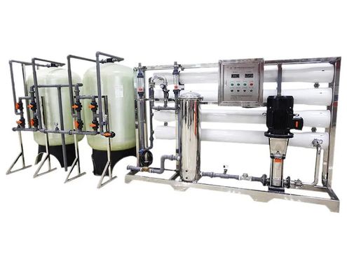 10TPH 19kW-380-415V 3xSS304 Tanks Zoutwater Omgekeerde Osmose Watercentrale