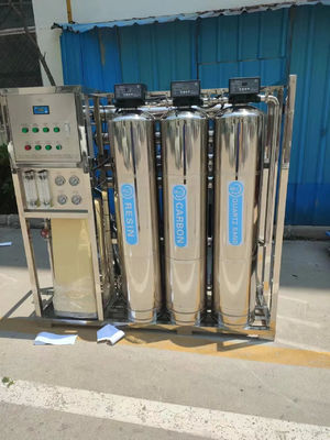 1TPH 3xSS304 Tanks Omgekeerde osmose waterinstallatie Voor het verkopen van water