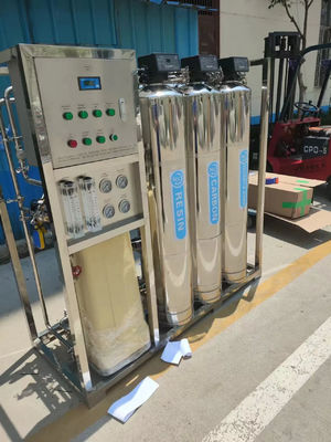 1TPH 3xSS304 Tanks Omgekeerde osmose waterinstallatie Voor het verkopen van water