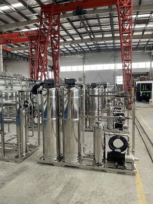 1.5TPH 235kg 2xSS304 Tanks Omgekeerde osmose waterinstallatie Voor hotel