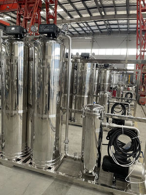 1.5TPH 235kg 2xSS304 Tanks Omgekeerde osmose waterinstallatie Voor hotel