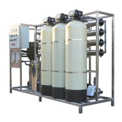 2TPH 3xFRP-tanks Omgekeerde osmose waterinstallatie voor voedsel- en drankenfabriek