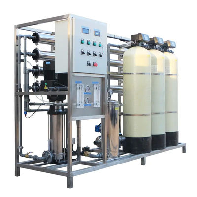2TPH 3xFRP-tanks Omgekeerde osmose waterinstallatie voor voedsel- en drankenfabriek