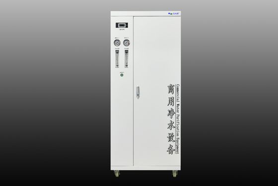 1T/H Commerciële omgekeerde osmose waterinstallatie met Plus And Play pre-engineered ontwerp