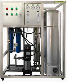 Brokkelwater omgekeerde osmose waterinstallatie 250L/h 1600 GPD