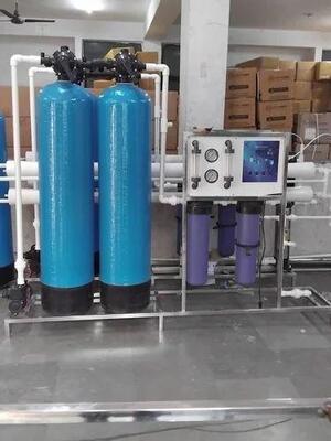 1 m³/h Compact BWRO Water Treatment Plant – 2.1 kW Low-Energy Brackish Water Reverse Osmosis System with FRP Pretreatment Tanks